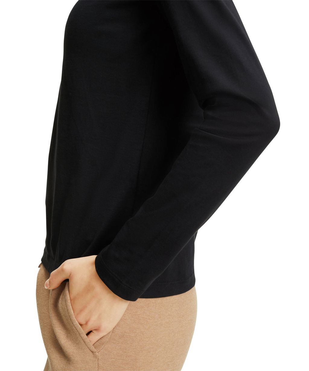 Women Long sleeve shirt V-neck