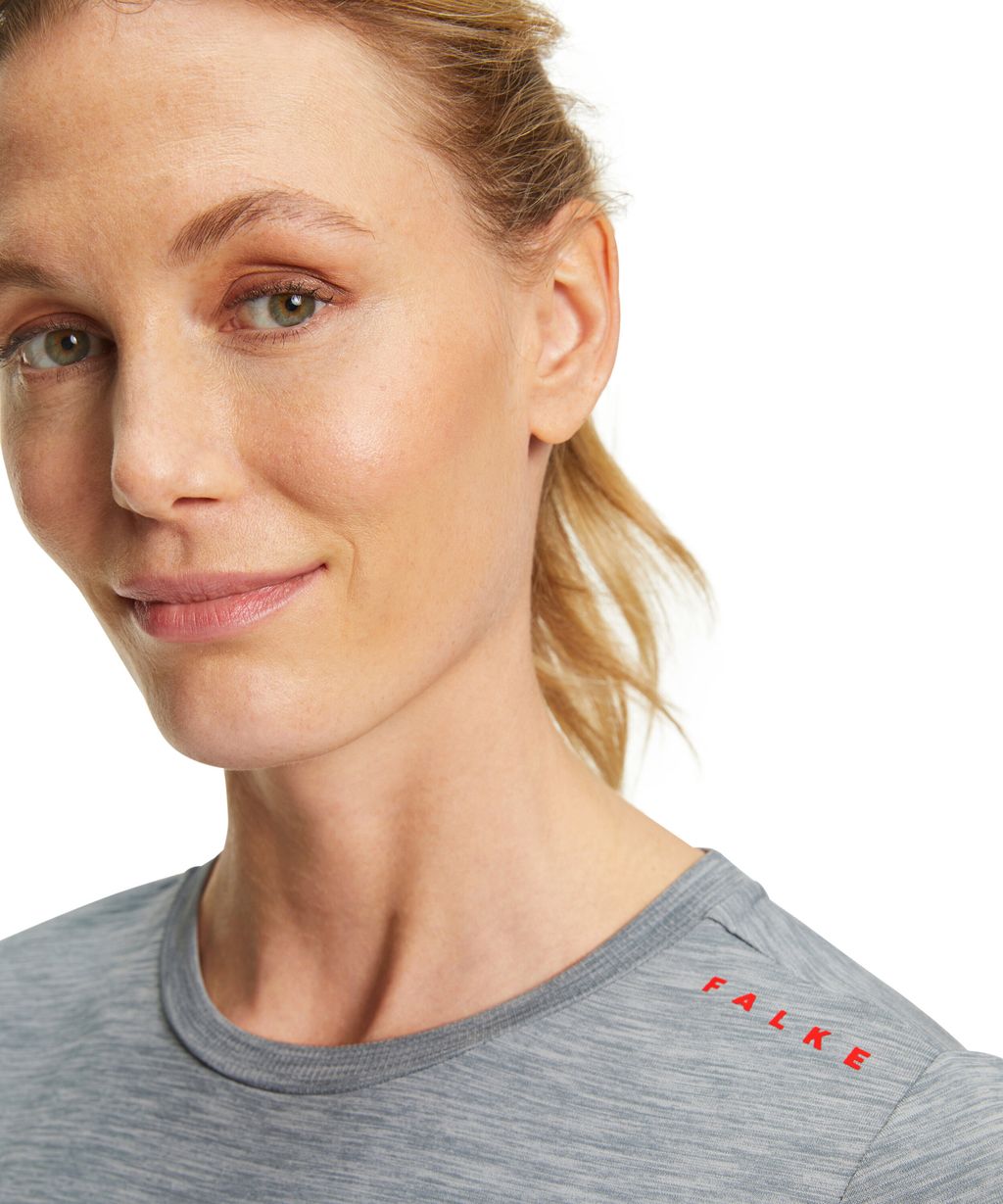 CORE Women T-Shirt Round-neck