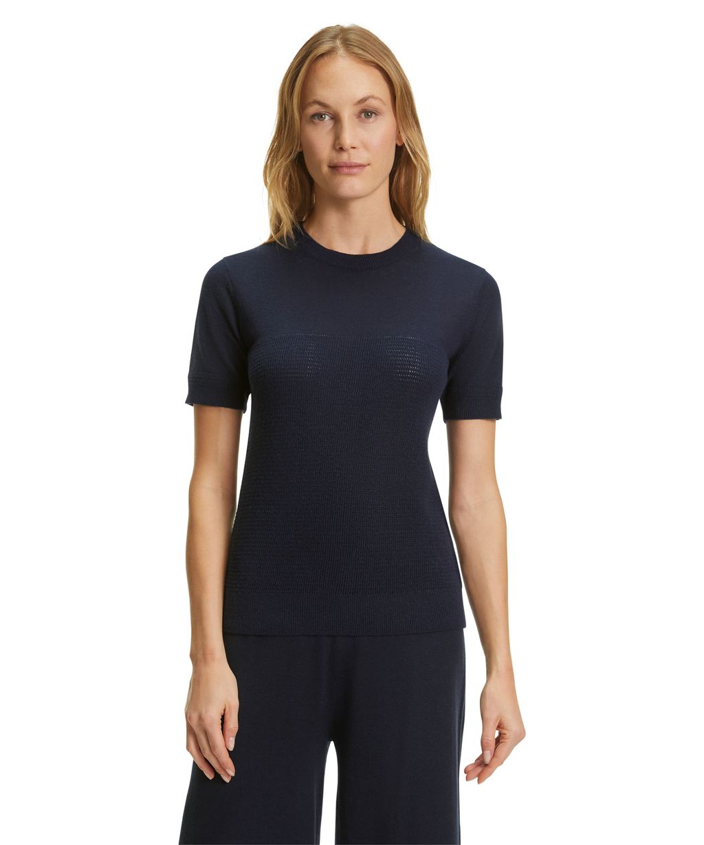 Women T-Shirt Round-neck