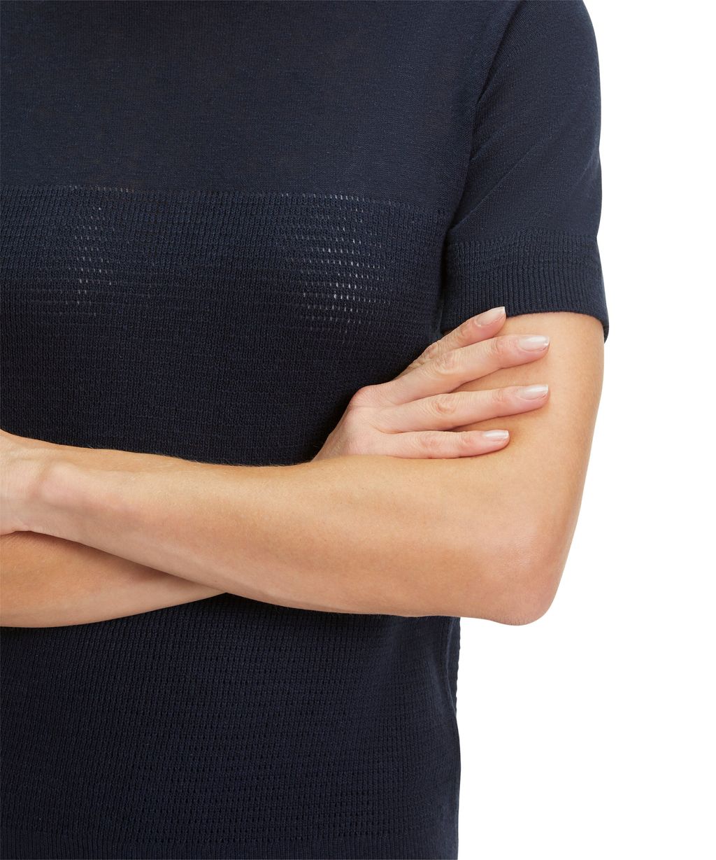 Women T-Shirt Round-neck