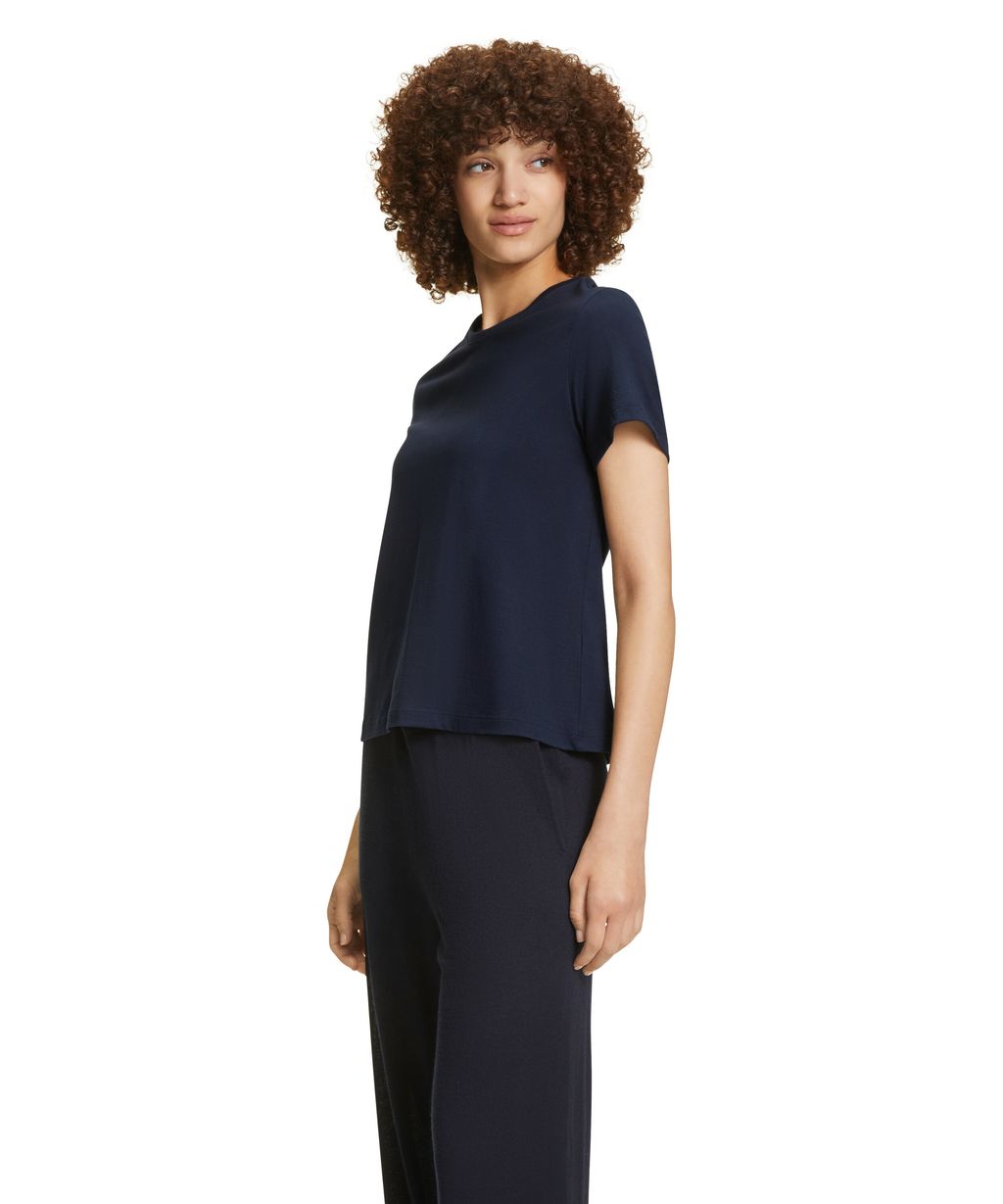 Women T-Shirt Round-neck