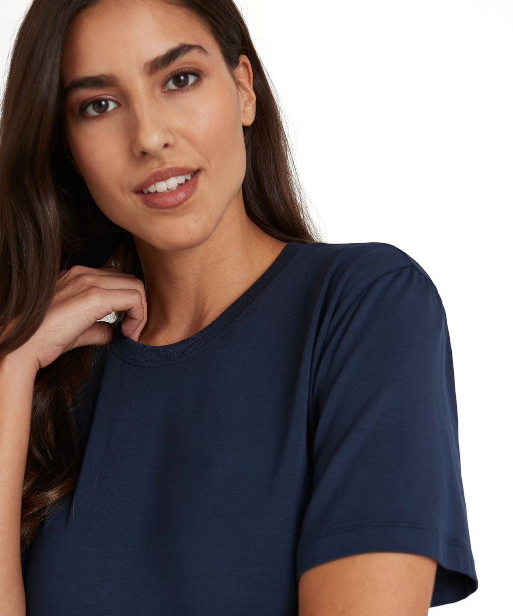 Women T-Shirt Round-neck