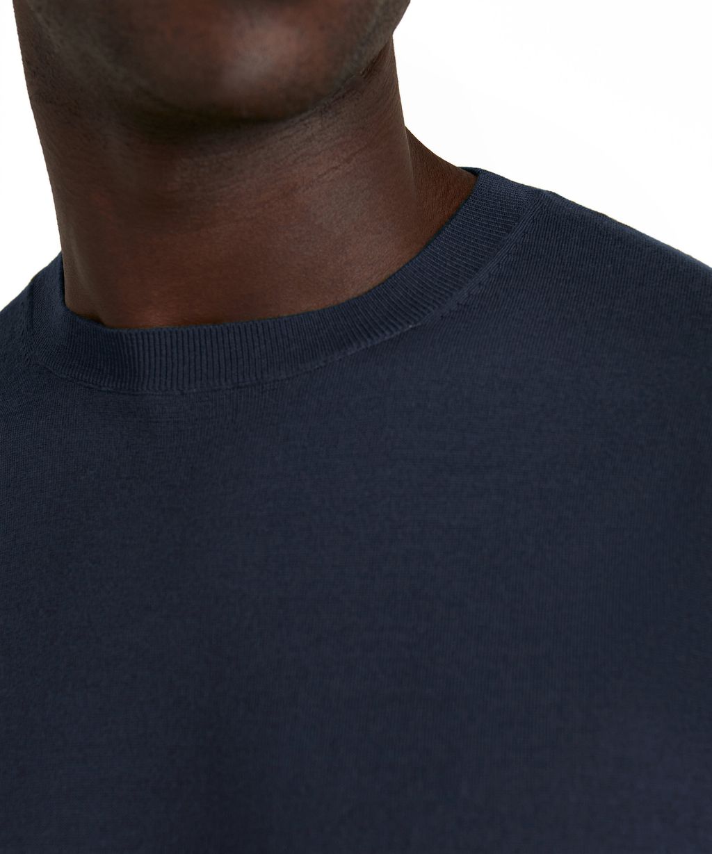 Men Pullover Round-neck