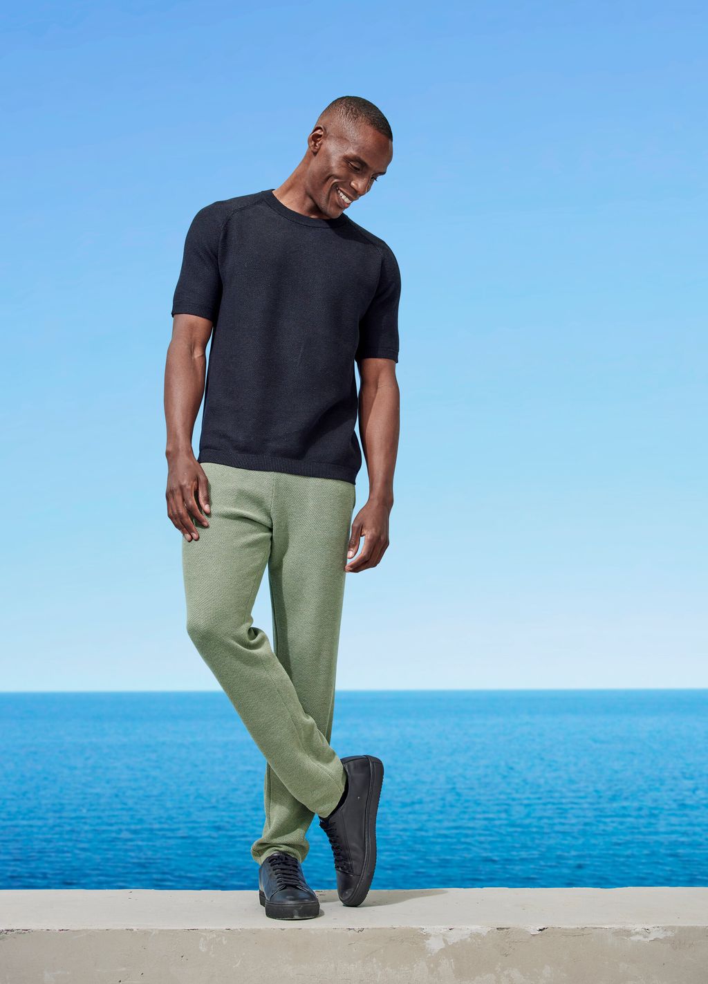 Men T-Shirt Round-neck