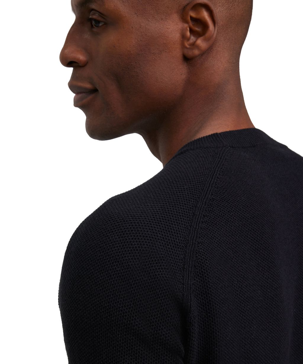 Men T-Shirt Round-neck