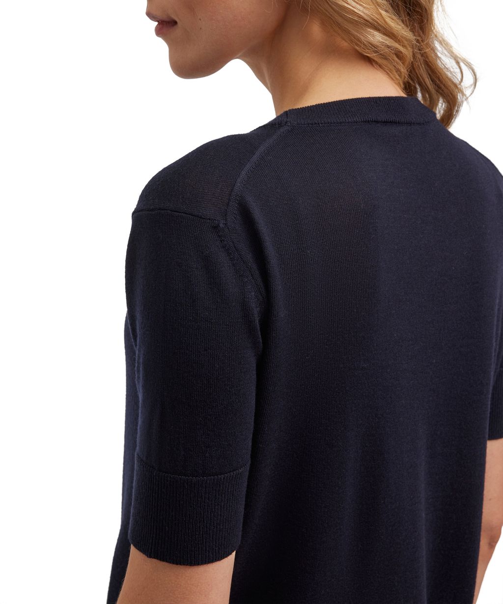 Women T-Shirt Round-neck
