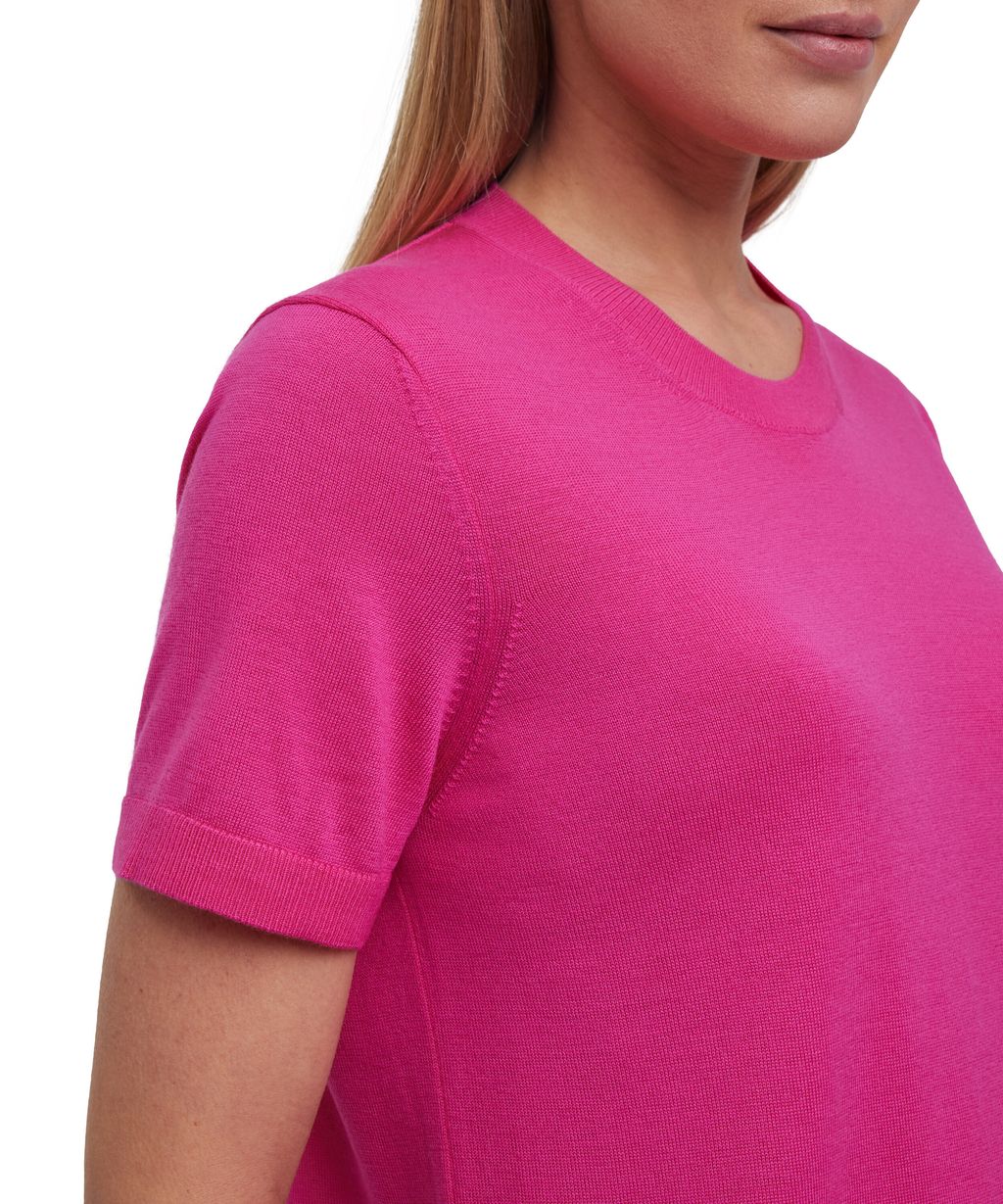 Women T-Shirt Round-neck