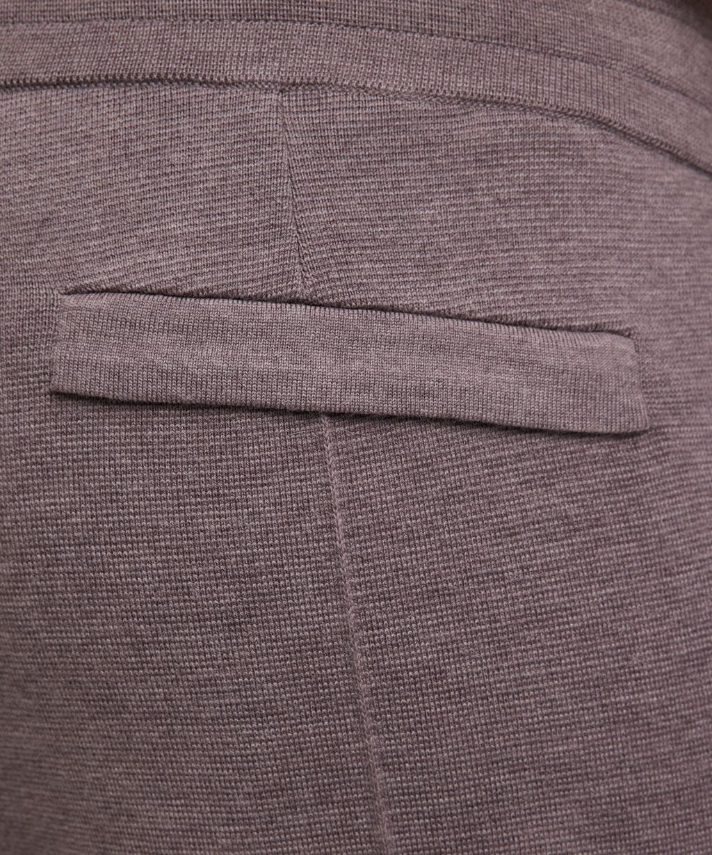 بنطلونات رجالية