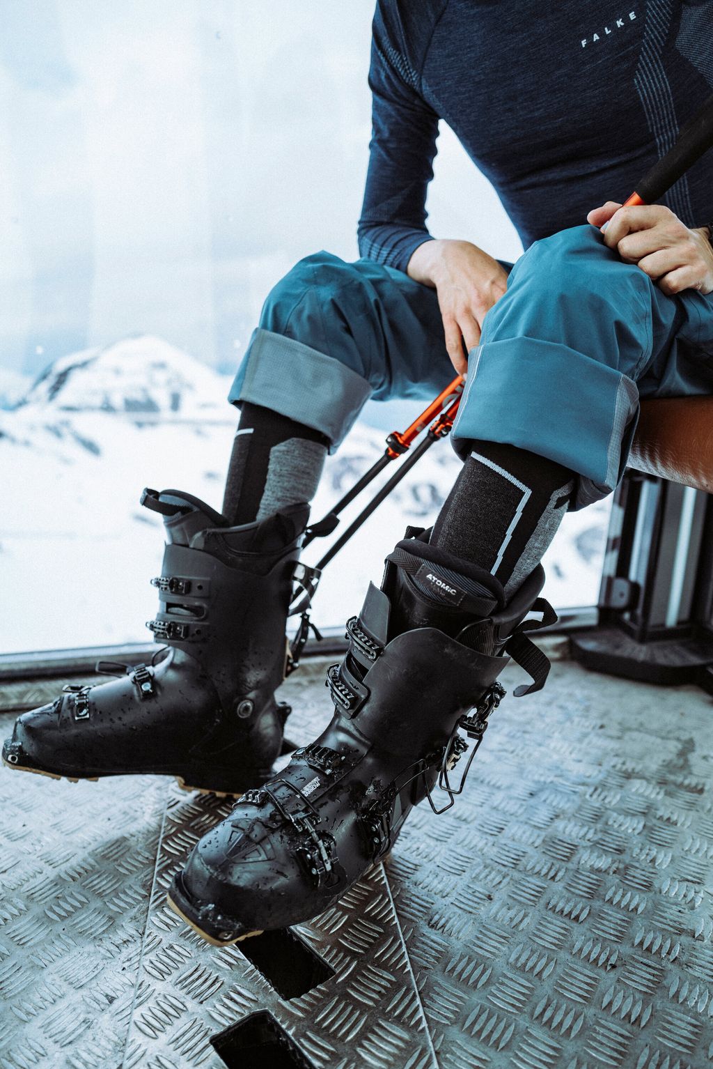 SK4 Advanced Men Skiing Knee-high socks