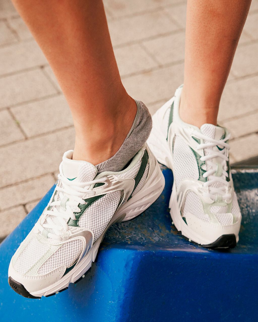 Cool Kick Women Invisibles