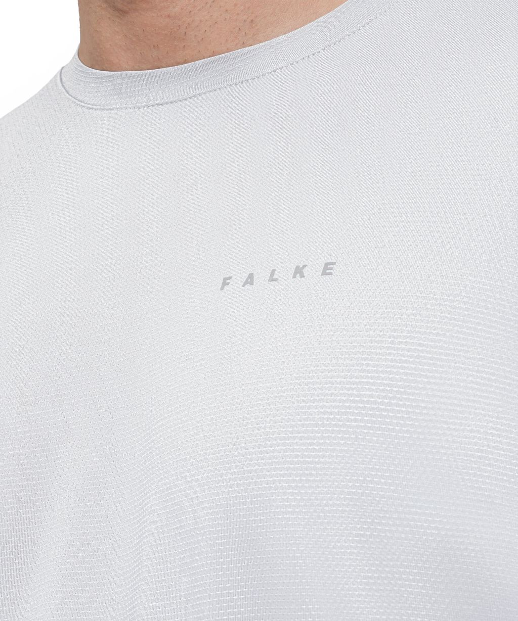 Men Training T-Shirt Round-neck