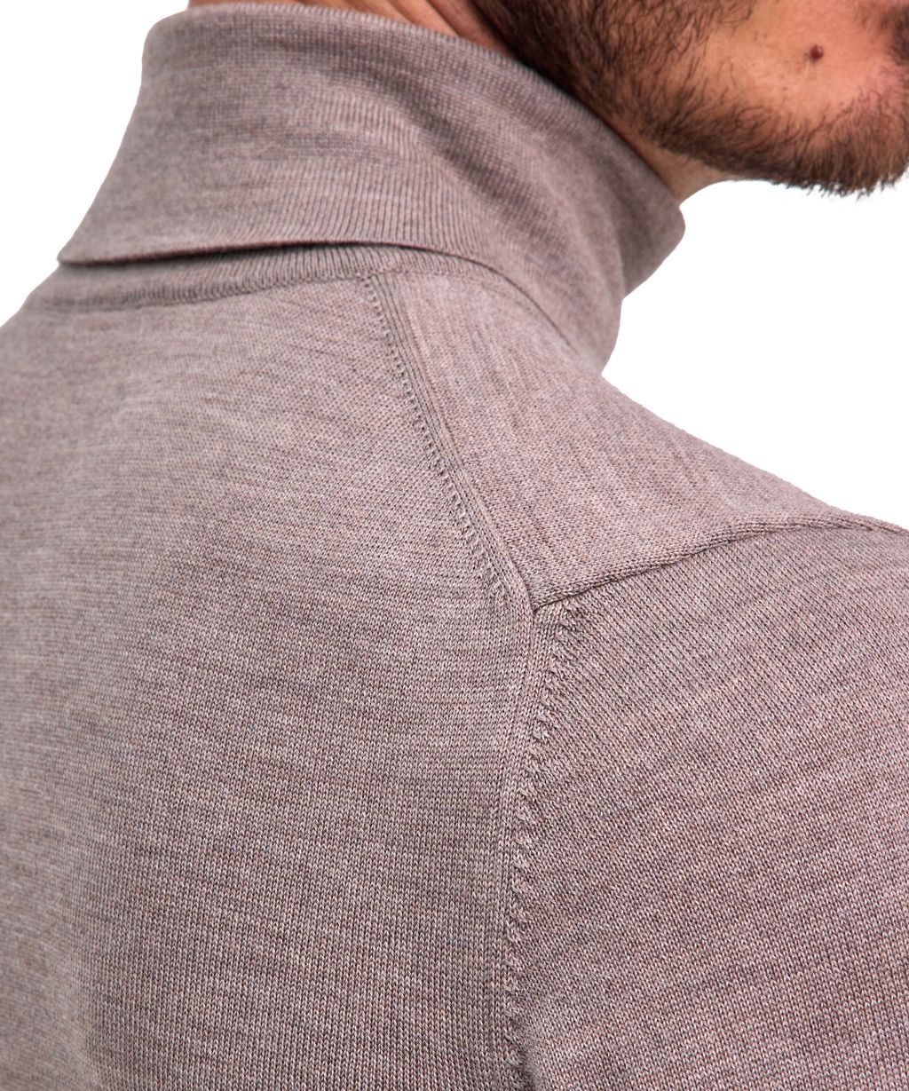 Men Pullover